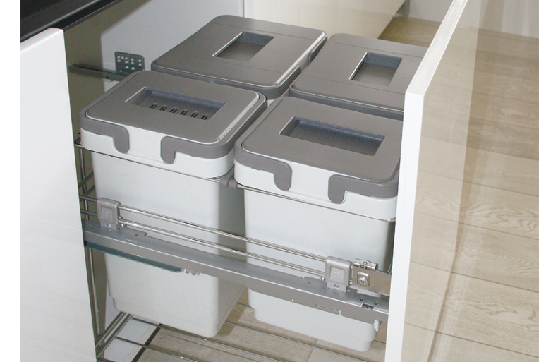 Система контейнеров V20+20+10+9л на напр.полн.выдвиж. с аморт.,в шкаф 600мм, серый/хром