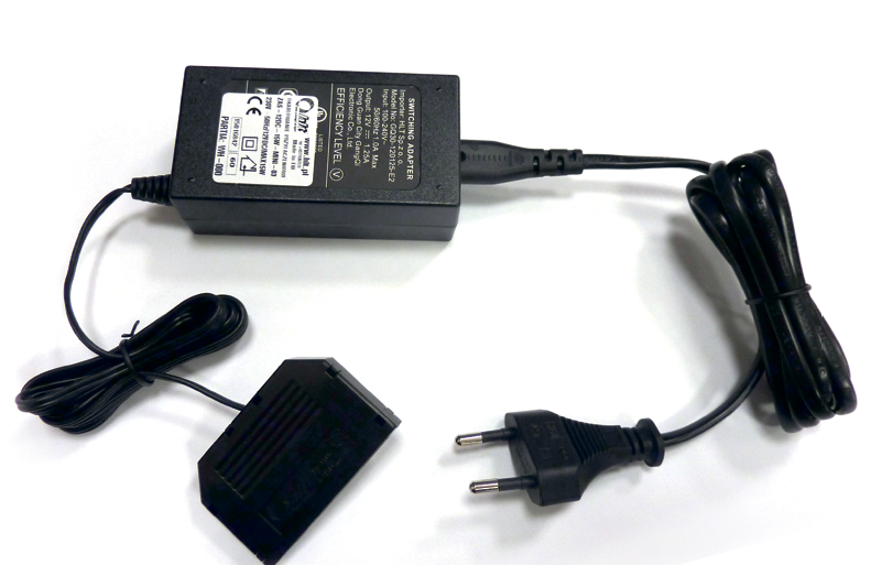 Трансформатор 6W с разветвителем на 6 вых. MF8мм